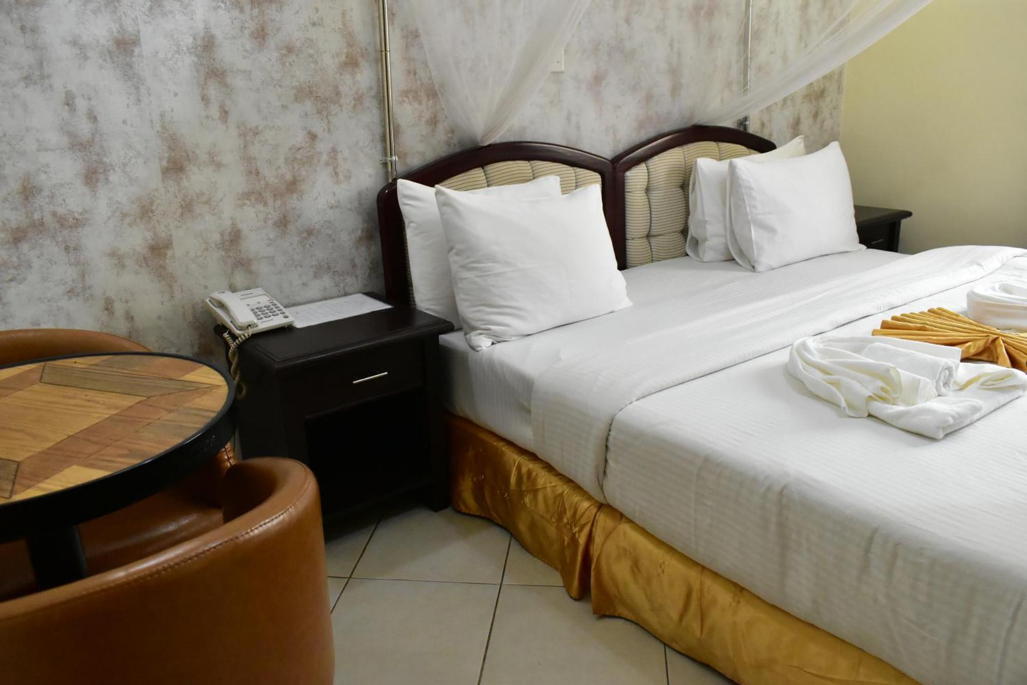 Quality Hotel Джуба Экстерьер фото