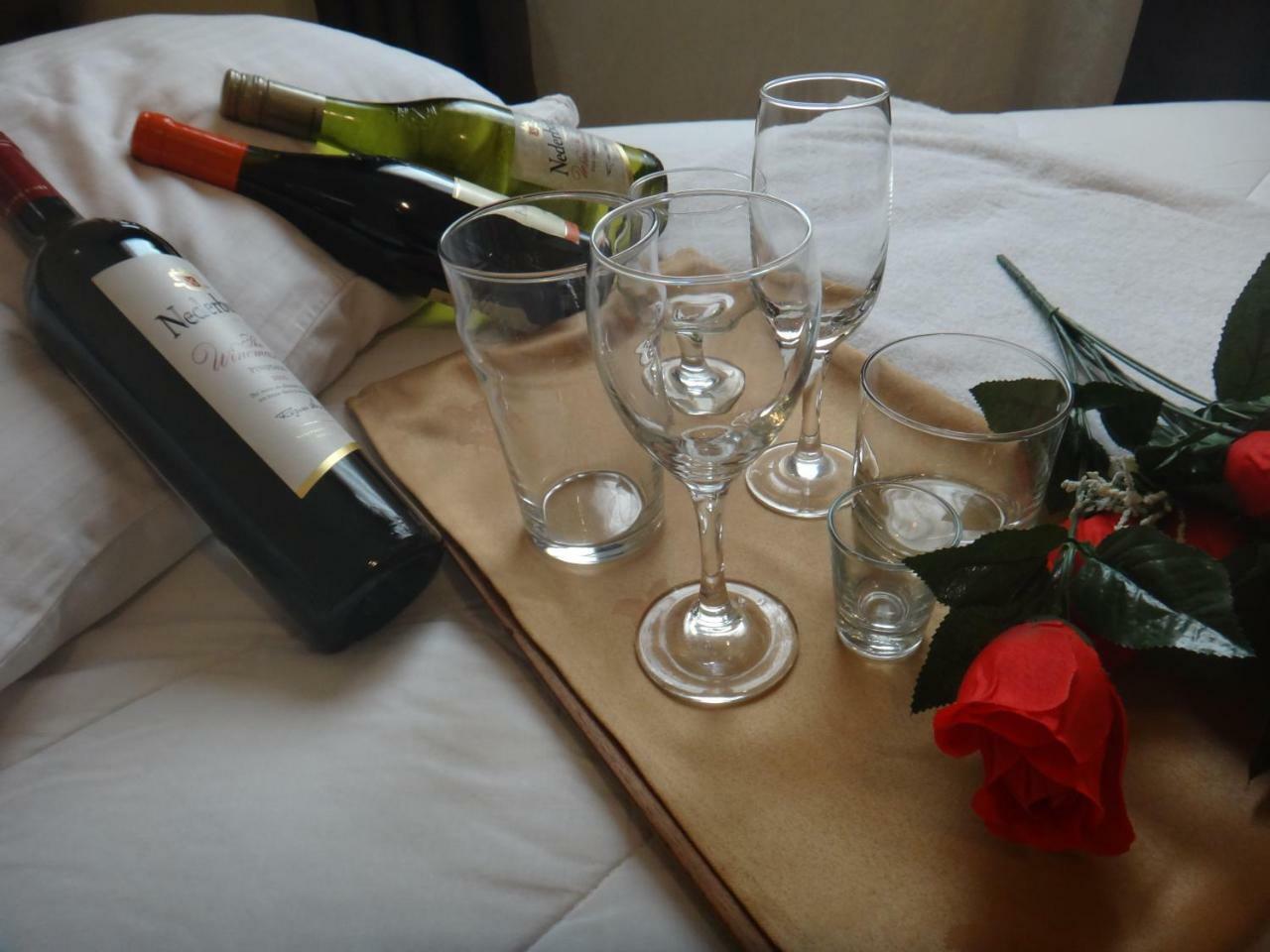 Quality Hotel Джуба Экстерьер фото